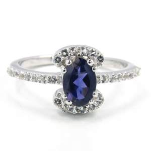 Срібна каблучка 925 проби 2,17 гр. з танзанійским іолітом та топазами зі США 1 карат