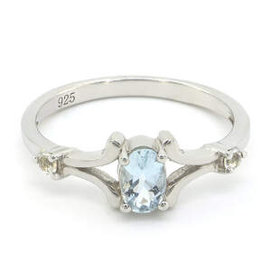 Срібна каблучка 925 проби 2,10 гр. з португальським аквамарином та білими топазами 0,49 карат