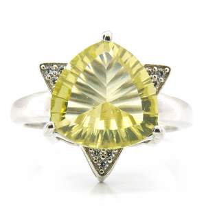 Срібна каблучка 925 проби 4,41 гр. з лимонним топазом  та білими цирконами з США 4,65 карат