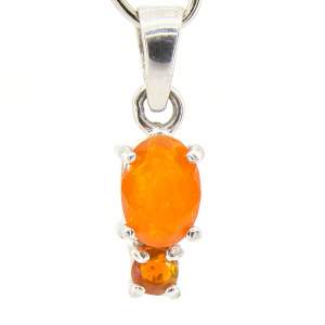 Срібна підвіска 925 проби 1,16 гр. з вогняними опалами класу ААА 0,67  карат