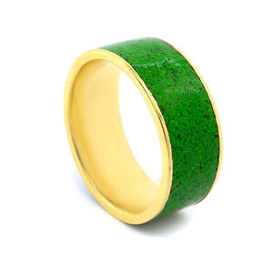 Кольцо в позолоте 750 пробы с ювелирной эмалью Кольцо в позолоте 750 пробы с ювелирной эмалью