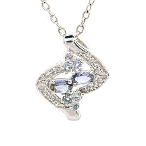 Серебряная подвеска 925 пробы 2,14 г с Танзанитами Маньяра АААА и белыми топазами с США 0,9 карат