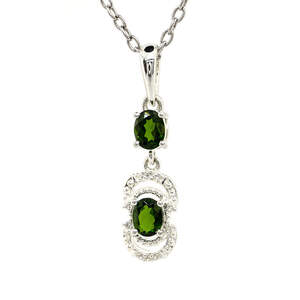Серебряная подвеска 925 пробы 1,58 гр. с диопсидом Альберта класса SD 0,77 карат
