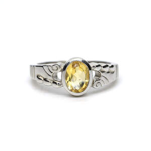 Срібна каблучка 925 проби 3,37 гр. з цитрином зі США 0,7 карат