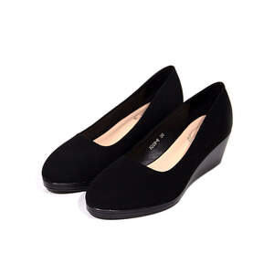 Женские туфли на танкетке 