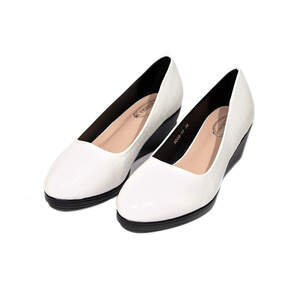 Женские туфли на танкетке 