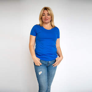 Футболка жіноча волошкового кольору Футболка жіноча волошкового кольору