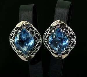 Срібні сережки 925 проби з золотом 375 проби 11,17 г з Топазами Лондон Блу 10,42 карат Срібні сережки 925 проби з золотом 375 проби 11,17 г з Топазами Лондон Блу 10,42 карат