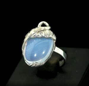 Срібна каблучка 925 проби з золотом 375 проби 5,62 г з каменем Місяця та цирконами 4,31 карат Срібна каблучка 925 проби з золотом 375 проби 5,62 г з каменем Місяця та цирконами 4,31 карат