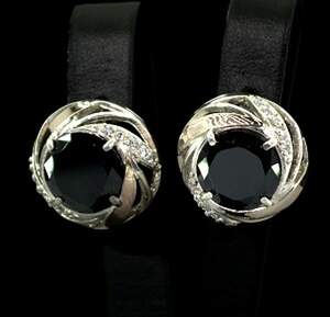 Срібні сережки 925 проби з золотом 375 проби 13,77 г з цирконами 14,22 карат Срібні сережки 925 проби з золотом 375 проби 13,77 г з цирконами 14,22 карат