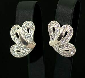 Срібні сережки 925 проби з золотом 375 проби 6,15 г з цирконами 0,9 карат Срібні сережки 925 проби з золотом 375 проби 6,15 г з цирконами 0,9 карат