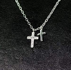 Срібне кольє 925 проби 1,72 г з Фіанітами 0,14 карат Срібне кольє 925 проби 1,72 г з Фіанітами 0,14 карат