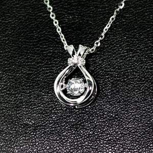 Срібне кольє 925 проби 1,67 г з Фіанітом 0,2 карат Срібне кольє 925 проби 1,67 г з Фіанітом 0,2 карат