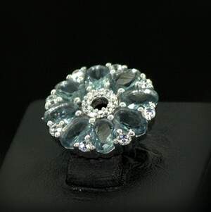 Срібна брошка 925 проби 3,28 г з Топазами Лондон Блу зі США та цирконами 2,38 карат