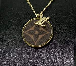 Кольє в позолоті, репліка Louis Vuitton