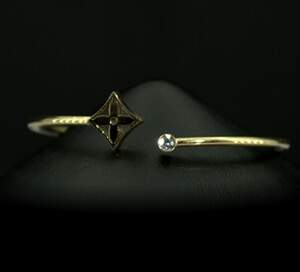 Браслет в позолоті з цирконом, репліка Louis Vuitton Браслет в позолоті з цирконом, репліка Louis Vuitton