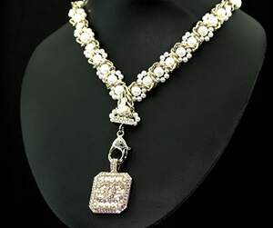 Кольє в позолоті з перлинами та цирконами, репліка Chanel Кольє в позолоті з перлинами та цирконами, репліка Chanel