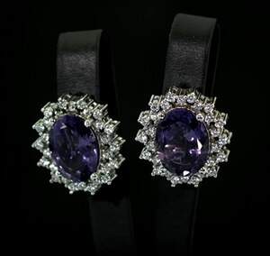 Срібні сережки 925 проби 15,44 г з африканськими Аметистами та фіанітами 17,7 карат Срібні сережки 925 проби 15,44 г з африканськими Аметистами та фіанітами 17,7 карат