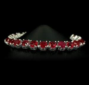 Срібний браслет 925 проби 15,03 г з Турмалінами Рубелітами 16,17 карат Срібний браслет 925 проби 15,03 г з Турмалінами Рубелітами 16,17 карат