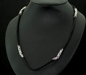 Шнур з натуральної шкіри зі срібними вставками 925 проби та цирконами 22,7 г