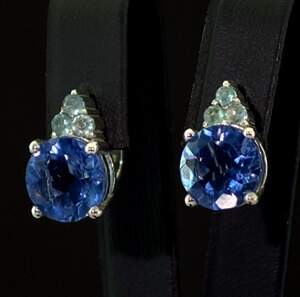 Серебряные серьги 925 пробы 7,32 г с Флюоритами Блу Джон и фианитами 10,42 карат Серебряные серьги 925 пробы 7,32 г с Флюоритами Блу Джон и фианитами 10,42 карат