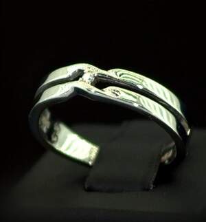 Серебряное кольцо 925 пробы 2,48 г с Діамантом Кр 57 D/VVS1 0,01 карат Серебряное кольцо 925 пробы 2,48 г с Діамантом Кр 57 D/VVS1 0,01 карат