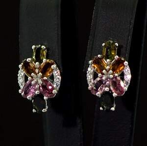 Срібні сережки 925 проби 3,25 г бразильськими Турмалінами та фіанітами 3,32 карат Срібні сережки 925 проби 3,25 г бразильськими Турмалінами та фіанітами 3,32 карат