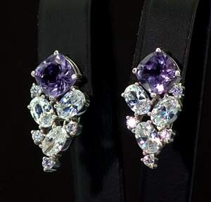 Срібні сережки 925 проби 7,21 г з бразильськими Аметистами та фіанітами 8,61 карат Срібні сережки 925 проби 7,21 г з бразильськими Аметистами та фіанітами 8,61 карат