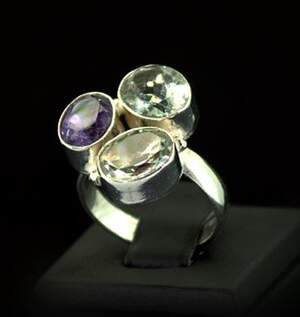 Каблучка у срібному покритті з Аметистами 5.05 карат