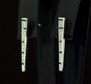 Срібні сережки 925 проби 2,44 г з блакитними Діамантами Hope VVS1 0,1 карат