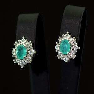 Сережки у срібному покритті з Турмалінами Параїба та цирконами 7,96 карат Сережки у срібному покритті з Турмалінами Параїба та цирконами 7,96 карат