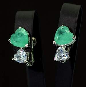 Сережки у срібному покритті з Турмалінами Параїба та цирконами 8,55 карат Сережки у срібному покритті з Турмалінами Параїба та цирконами 8,55 карат