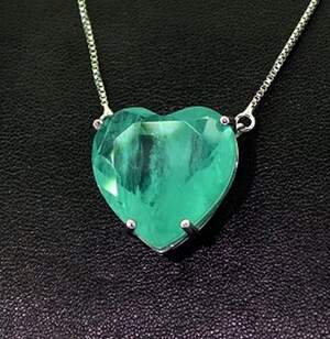 Кольє у срібному покритті з Турмаліном Параїба 10,15 карат 43+5 см Кольє у срібному покритті з Турмаліном Параїба 10,15 карат 43+5 см