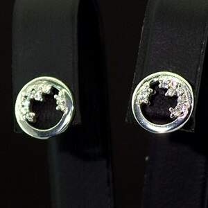 Срібні сережки 925 проби 2,28 г з Діамантами Кр 57 D/VVS1 0,09 карат Срібні сережки 925 проби 2,28 г з Діамантами Кр 57 D/VVS1 0,09 карат