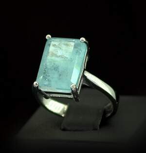 Срібна каблучка 925 проби 4,81 г з Турмаліном Індіголітом 3,34 карат Срібна каблучка 925 проби 4,81 г з Турмаліном Індіголітом 3,34 карат