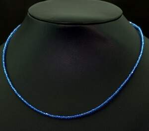 Намисто зі Шпінеллю небесного кольору 15,55 карат 39+4 см