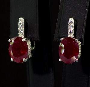 Срібні сережки 925 проби 3,87 г з африканськими Роял Рубінами класу АААА та цирконами 3,28 карат Срібні сережки 925 проби 3,87 г з африканськими Роял Рубінами класу АААА та цирконами 3,28 карат
