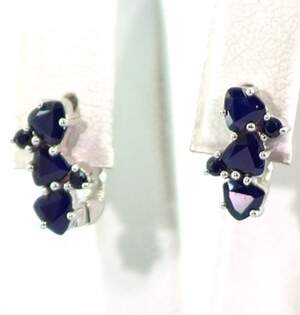 Срібні сережки 925 проби 2,76 г зі шрі-ланкійськими Сапфірами класу АААА 2,3 карат Срібні сережки 925 проби 2,76 г зі шрі-ланкійськими Сапфірами класу АААА 2,3 карат