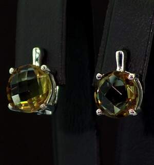 Срібні сережки 925 проби 3,62 г з турецькими Султанітами класу АААА 5,15 карат Срібні сережки 925 проби 3,62 г з турецькими Султанітами класу АААА 5,15 карат