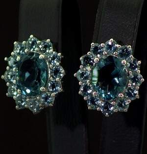 Срібні сережки 925 проби 5,8 г з Топазами Лондон Блу зі США та блакитними топазами 7,5 карат Срібні сережки 925 проби 5,8 г з Топазами Лондон Блу зі США та блакитними топазами 7,5 карат