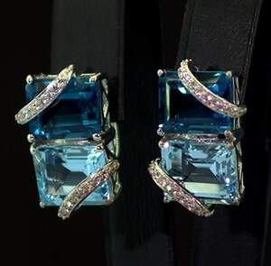 Срібні сережки 925 проби 8,34 г з Топазами Лондон Блу зі США, блакитними топазами та цирконами 10,25 карат Срібні сережки 925 проби 8,34 г з Топазами Лондон Блу зі США, блакитними топазами та цирконами 10,25 карат