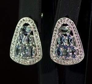 Серебряные серьги 925 пробы 6,14 гр. с Танзанитами и топазами из США 3,48 карат Серебряные серьги 925 пробы 6,14 гр. с Танзанитами и топазами из США 3,48 карат