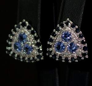 Серебряные серьги 925 пробы 6,03 гр. с Танзанитами класса АААА, голубыми шри-ланкийскими Сапфирами класса АААА та топазами из США 4,37 карат Серебряные серьги 925 пробы 6,03 гр. с Танзанитами класса АААА, голубыми шри-ланкийскими Сапфирами класса АААА та топазами из США 4,37 карат