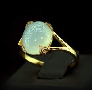 Серебряное кольцо 925 пробы 3,13 гр. с Аквахалцедонами 4,9 карат Серебряное кольцо 925 пробы 3,13 гр. с Аквахалцедонами 4,9 карат
