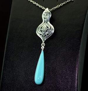 Серебряная подвеска 925 пробы 4,98 г с Бірюзою и цирконом 12,24 карат Серебряная подвеска 925 пробы 4,98 г с Бірюзою и цирконом 12,24 карат