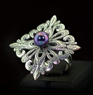 Серебряное кольцо 925 пробы 8,39 г с Перлиною Майорка 3,5 карат Серебряное кольцо 925 пробы 8,39 г с Перлиною Майорка 3,5 карат