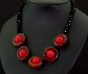 Намисто з Сердоліками, Коралами та чеським Кришталем 378,35 карат 47 см Намисто з Сердоліками, Коралами та чеським Кришталем 378,35 карат 47 см