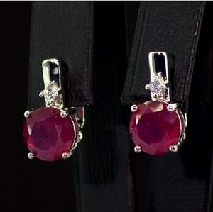 Срібні сережки 925 проби 4,08 г з рожевими кенійськими Рубінами класу АААА та цирконами 5,79 карат Срібні сережки 925 проби 4,08 г з рожевими кенійськими Рубінами класу АААА та цирконами 5,79 карат