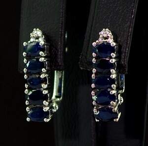 Срібні сережки 925 проби 4,16 г з блакитними шрі-ланкійськими Сапфірами класу АААА та цирконами 3,34 карат Срібні сережки 925 проби 4,16 г з блакитними шрі-ланкійськими Сапфірами класу АААА та цирконами 3,34 карат