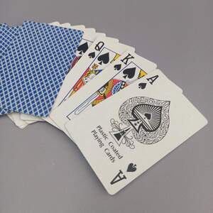 Карты игральные 1 колода 54 карты, пластиковое покрытие Карты игральные 1 колода 54 карты, пластиковое покрытие